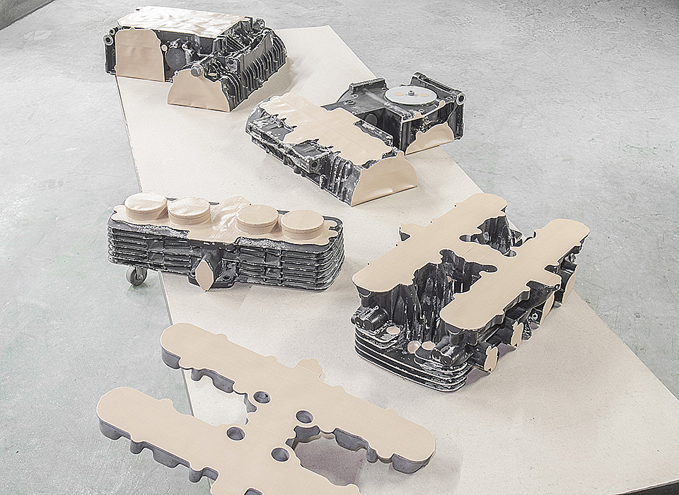 Z400FX エンジン塗装 ブラスト用マスキング！！