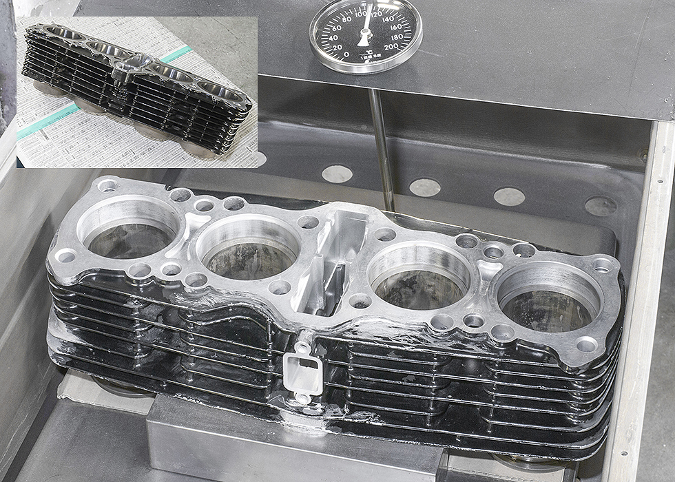 シリンダーの塗装！！ 1