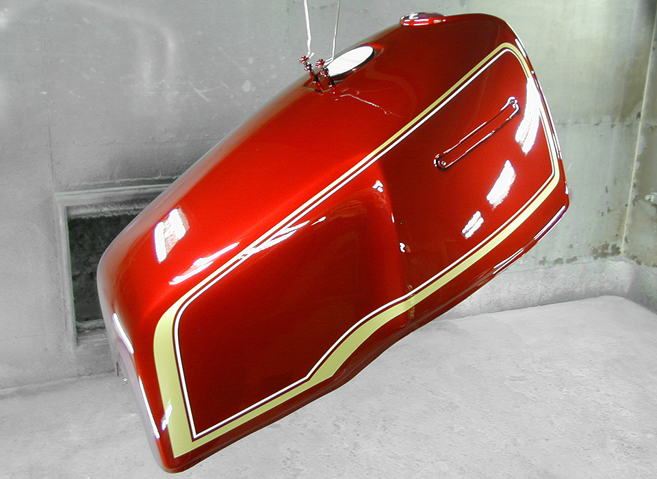 Z1000MkⅡのダークレッドとルビーレッド！！