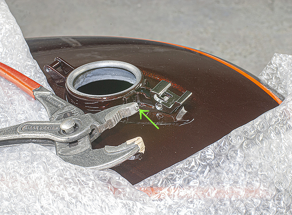 Z1系のタンクキャップ！ロックピンのカシメ！！